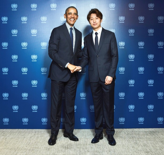 微眾集團(tuán) 微眾集團(tuán)